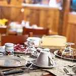 Nocleg ze śniadaniem Antica Casa Di Montagna Maison Bovard Valgrisenche