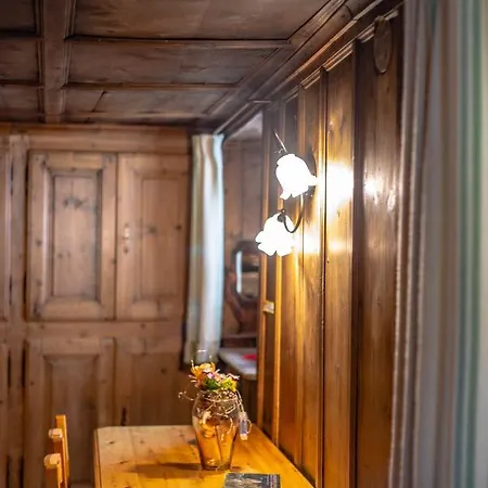 Frühstückspension Antica Casa Di Montagna Maison Bovard 3*