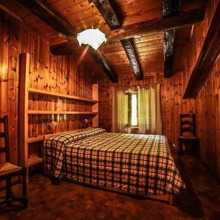 Nocleg ze śniadaniem Antica Casa Di Montagna Maison Bovard Valgrisenche