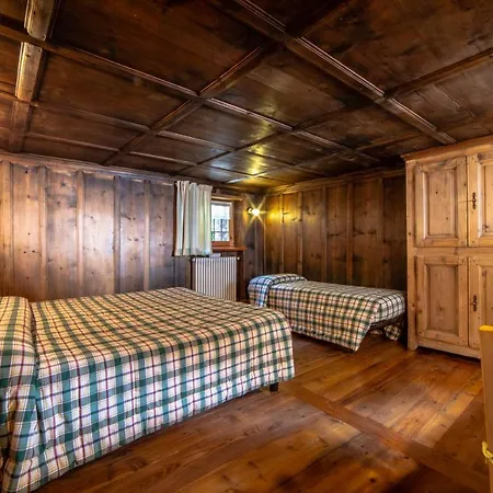 Nocleg ze śniadaniem Antica Casa Di Montagna Maison Bovard 3*