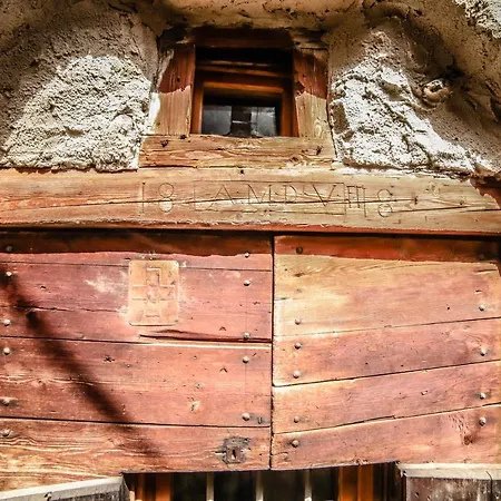 Bed & Breakfast Antica Casa Di Montagna Maison Bovard
