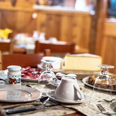 Bed & Breakfast Antica Casa Di Montagna Maison Bovard Valgrisenche
