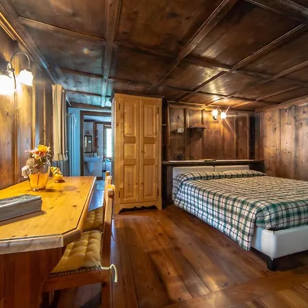 Antica Casa Di Montagna Maison Bovard