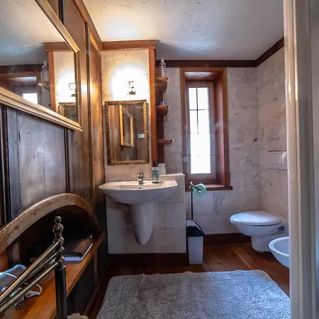 Antica Casa Di Montagna Maison Bovard Frühstückspension 3*