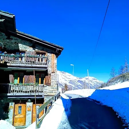 Frühstückspension Antica Casa Di Montagna Maison Bovard 3*
