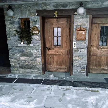 Antica Casa Di Montagna Maison Bovard